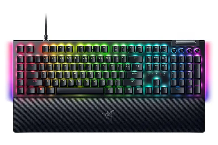 کیبورد ریزر BlackWidow V4 Pro